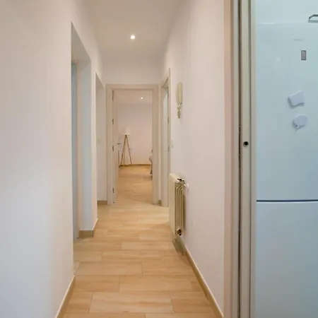 TrendyHomes Granada - moderno apartamento a 15 minutos del centro-3